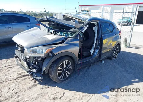 2018 Nissan Kicks Sv from USA, damaged, VIN 3N1CP5CU8JL506560